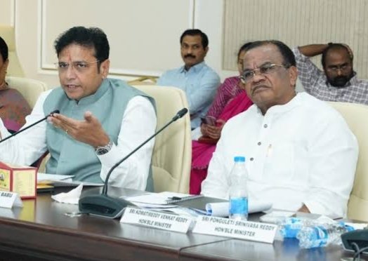 పెద్దపల్లి జిల్లాలో మంత్రుల పర్యటన.