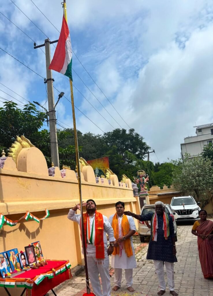 స్వాతంత్య్ర వేడుకల్లో దుద్దిళ్ల శ్రీను బాబు