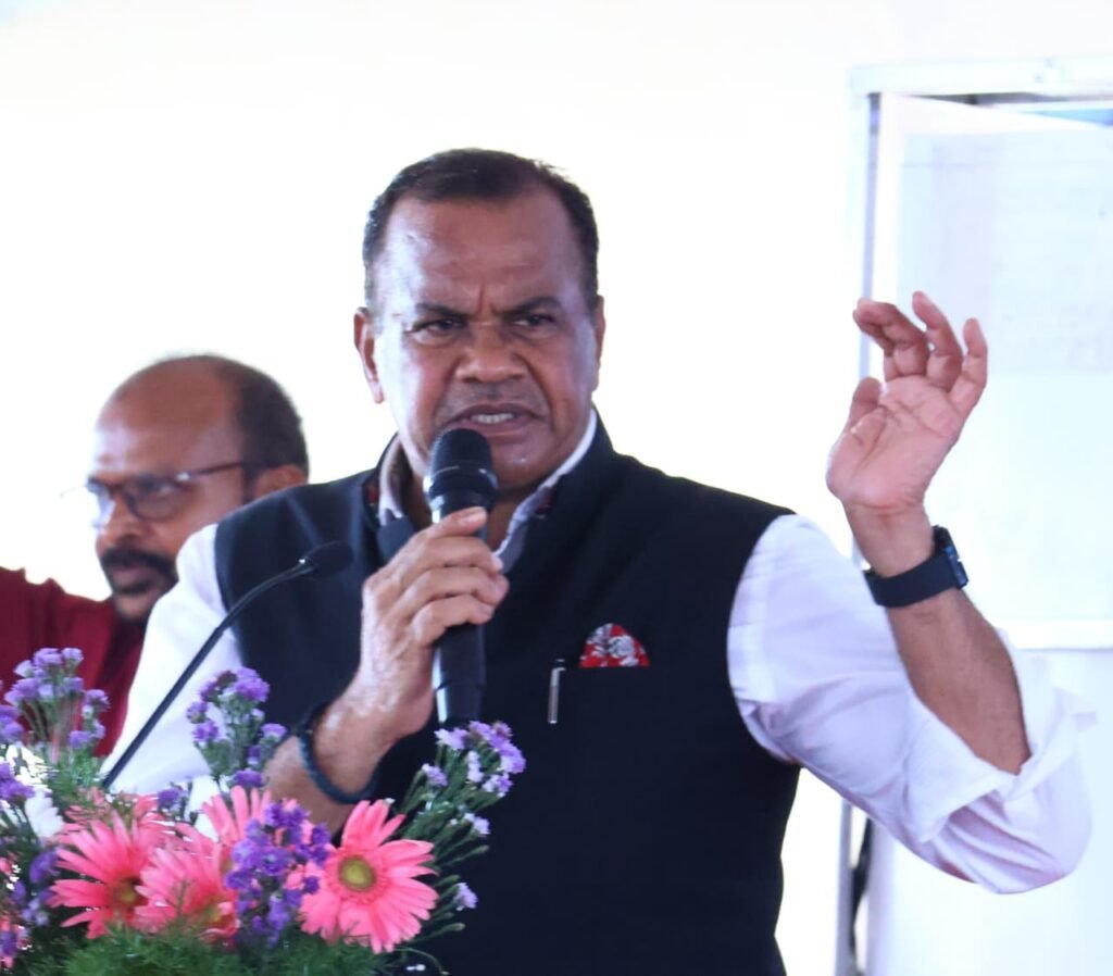 సుల్తానాబాద్‌లో రూ.219.67 కోట్ల రహదారి పనులు
