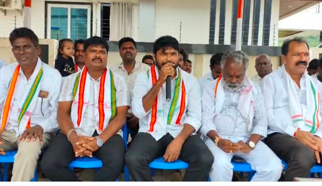 శ్రీధర్ బాబును విమర్శించే అర్హత మధుకు లేదు