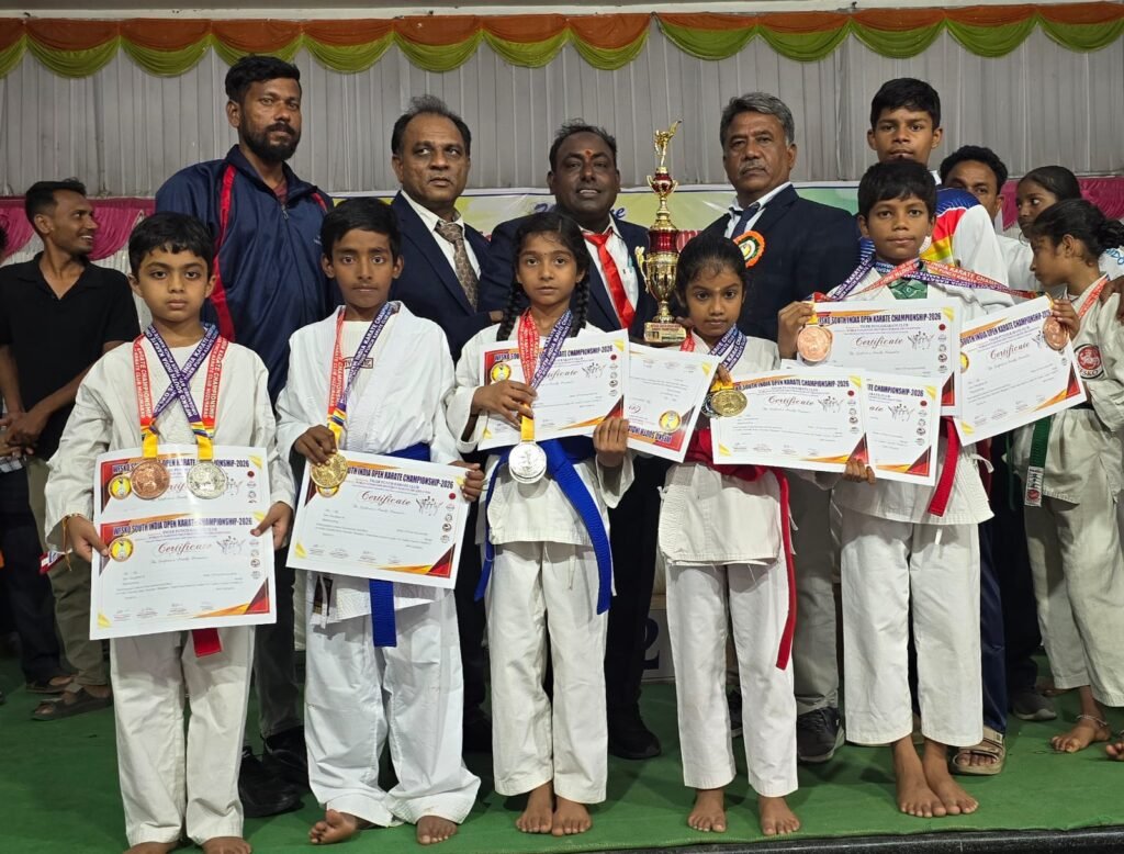 సౌత్ ఇండియా ఓపెన్ కరాటేలో రామగుండం విద్యార్థుల సత్తా